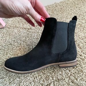 Lucy Avenue Suede Booties
